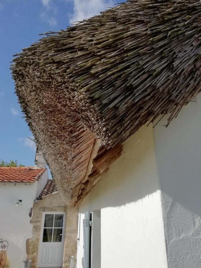 Les Pensions Du Joslin Bouin  Exterior photo